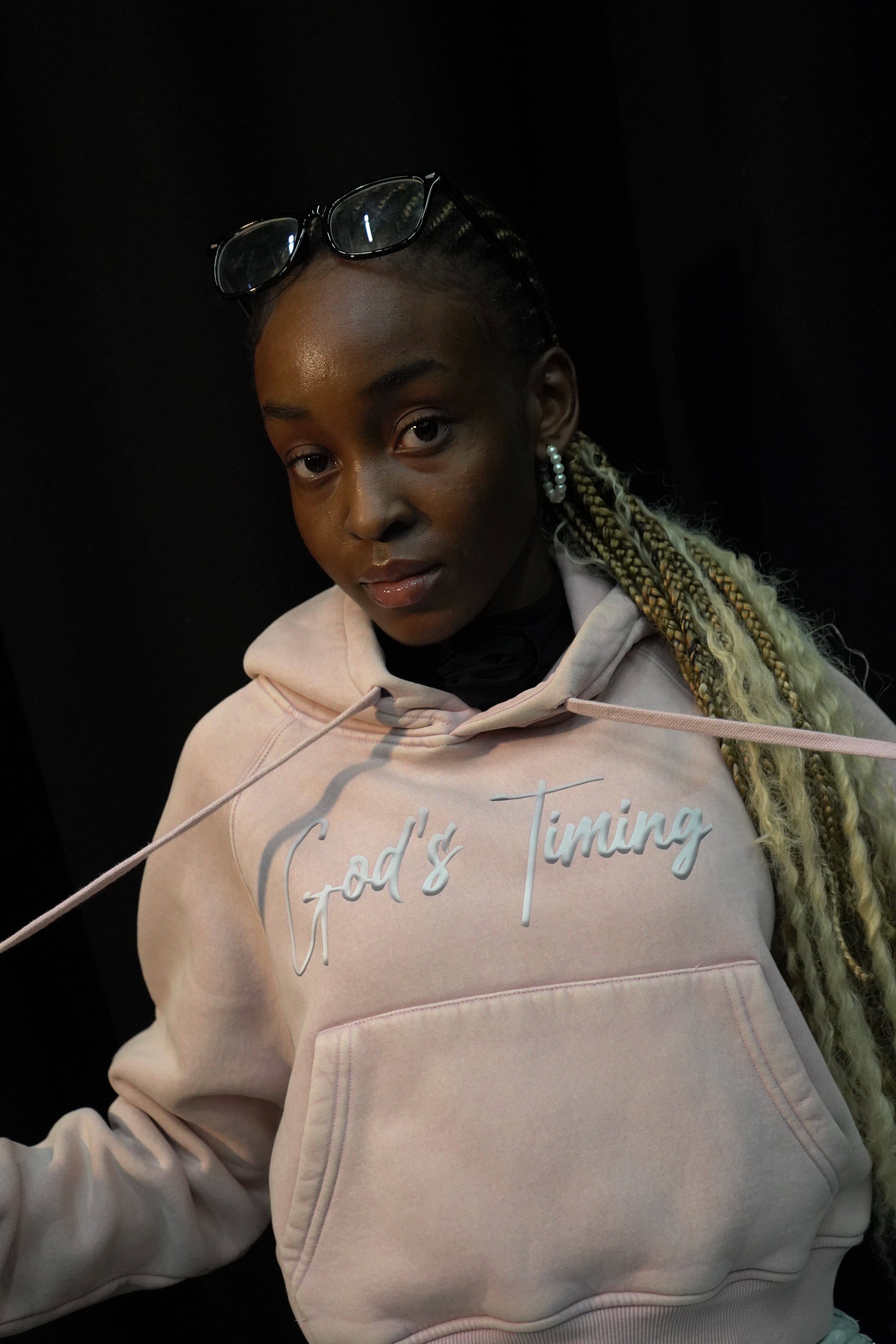 God's timing - Snow Washed Cropped Hoodie
